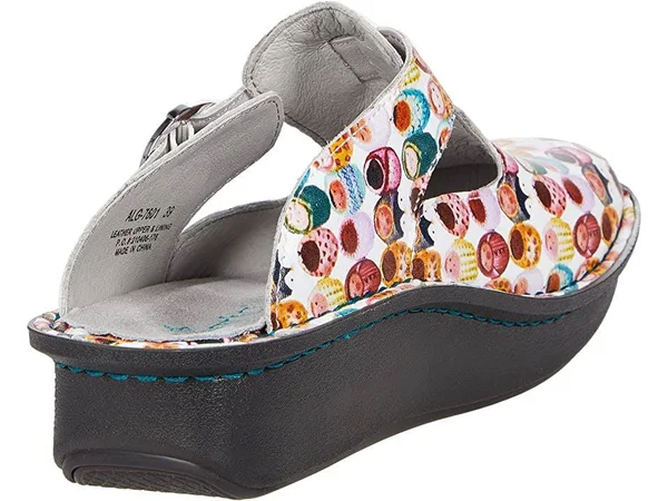 Alegria Classic Women's Clog Shoes Fresh Baked White : 36 (US Women's 6-6.5) Wide