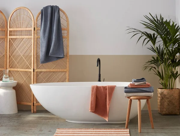 Coyuchi Air Weight Organic Bath Towel - Fog