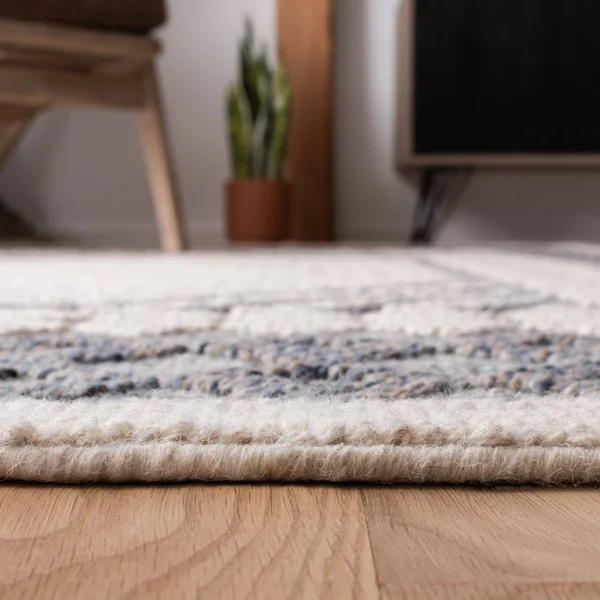 Safavieh Natura Rug Collection NAT625N - Cream, Navy - 3' x 5'