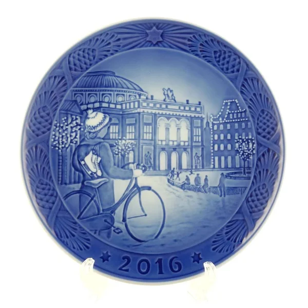Royal Copenhagen 1016856 Christmas Plate 2016