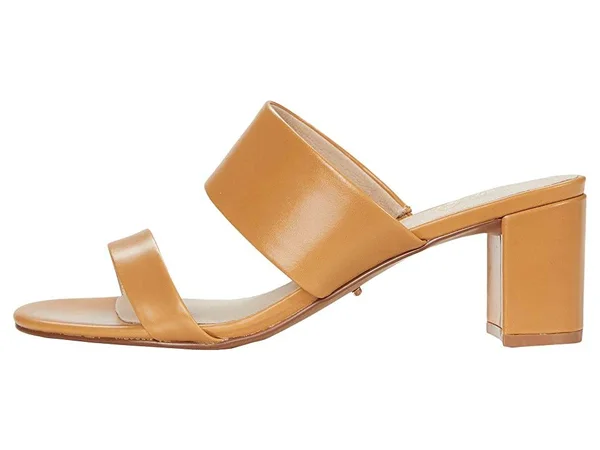 42 Gold Liya Women's Sandals Almond Waxy Gloss Leather : 10 M