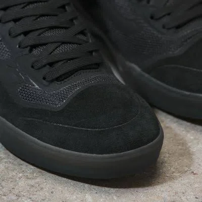 Vans Ave (Black/Black) Women's 7