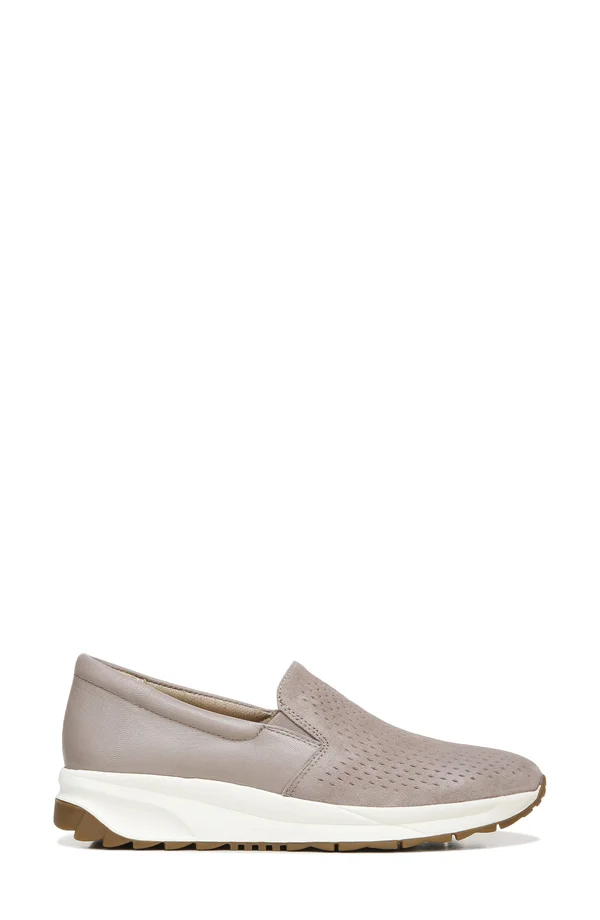 Naturalizer Selah Women's Slip on - Turtle Size 12