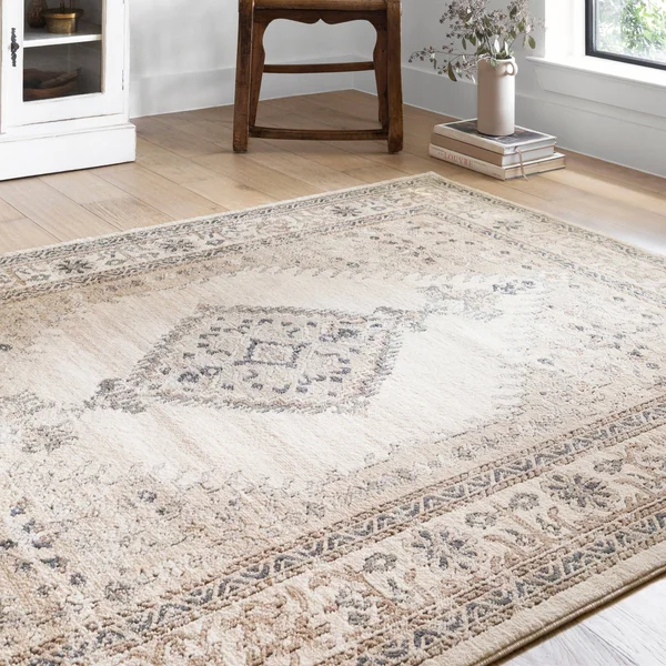 Alexander Home Josefina Diamond Medallion Traditional Rug - 2&8x22 x 10&6x22 - Oatmeal - Ivory