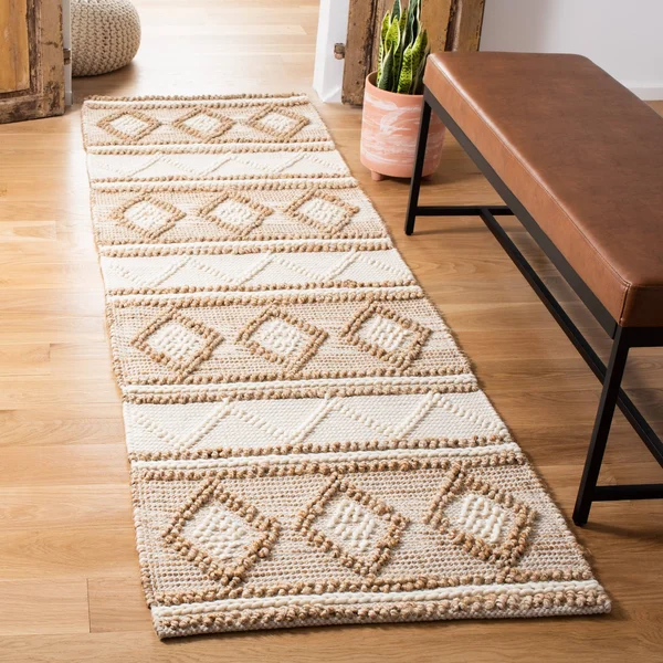 Safavieh NF866A-28 2 ft.-6 in. x 8 ft. Natural Fiber Area Runner Rug Beige & Ivory