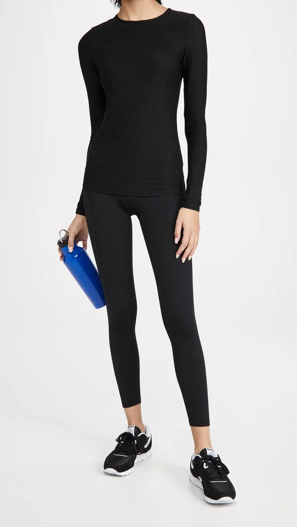 Beyond Yoga Women's Classic Crew Pullover