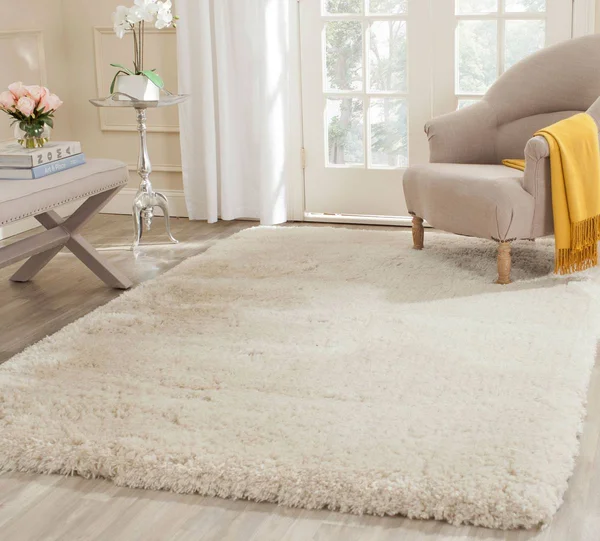 Safavieh Arctic Shag Rug Sg270 Beige - 4& x 6&