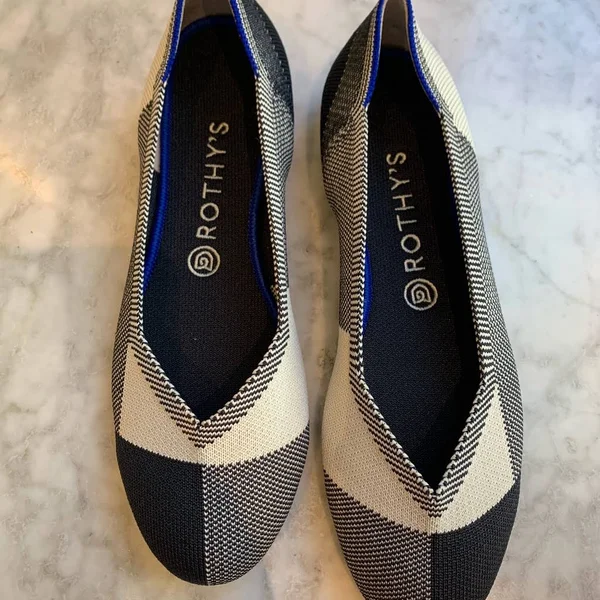 The Flat - Captoe Black by Rothy’s 9.5 - Captoe Black