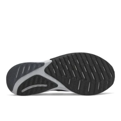 New Balance Men's Black FuelCell Propel V2 Running Shoes - Size: 11