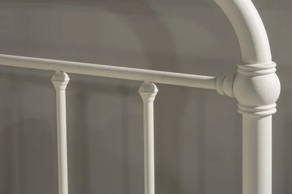 Hillsdale Furniture 1799-500 Kirkland Metal Spindle Panel Bed - Soft White, Queen