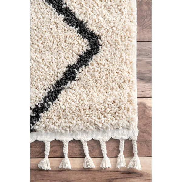 nuLOOM Michelle Diamond Trellis Shag Area Rug, 10& x 14&, Off-White