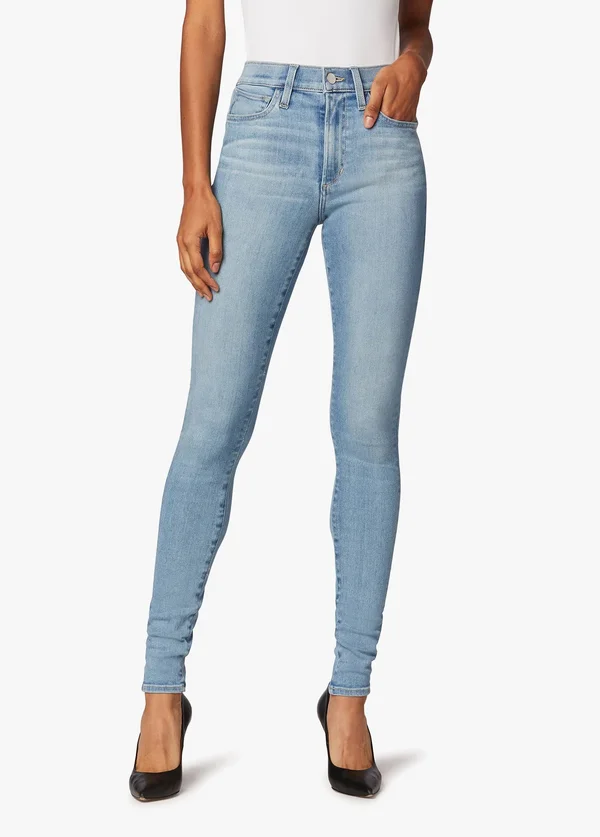 The Twiggy - Serenity - Size 33, by Joe&s Jeans