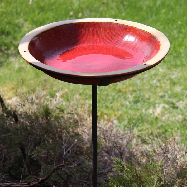 Radial Bird Bath - Post Style Autumn Red