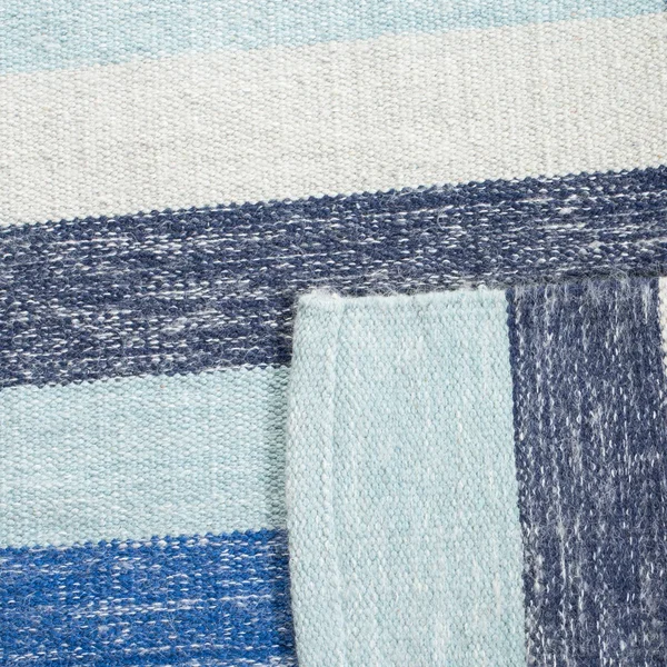 Safavieh Striped Kilim STK411C 5&0x22 x 8&0x22 Grey Area Rug
