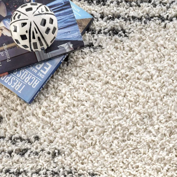 nuLOOM Scarlette Shattered Diamonds Area Rug - Off White - 6& Square, 100% Polypropylene