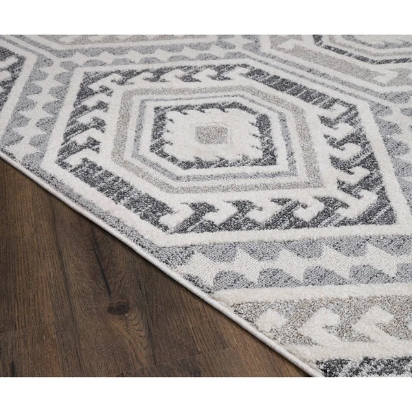 Venice Gray/Cream Transitional Polypropylene Area Rug - 5'2'' x 7'5''