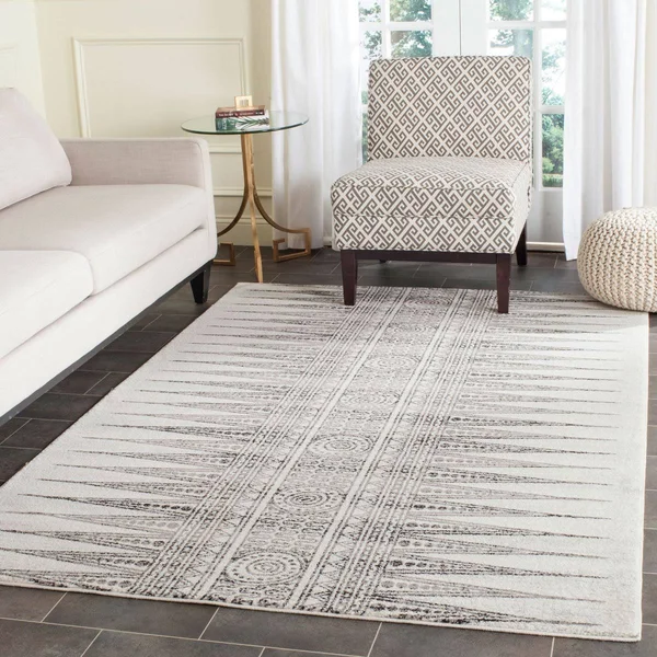 Safavieh Evoke EVK226D 6&7x22 x 6&7x22 Square Ivory - Grey Area Rug