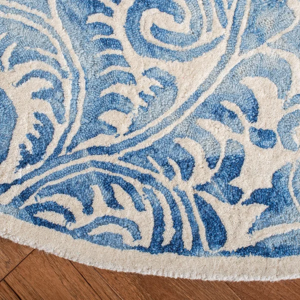 Safavieh Dip Dye DDY212M 4&0x22 x 6&0x22 Blue, Ivory Area Rug