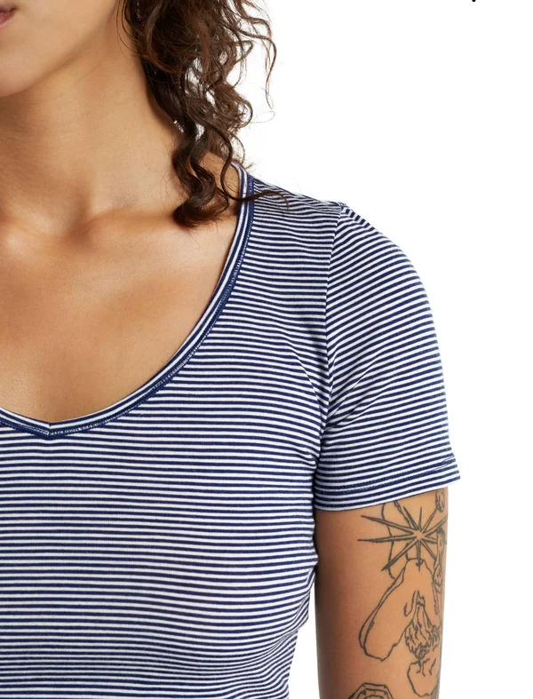 Icebreaker Women's Siren SS Sweetheart Top - Xs - Royal Navy