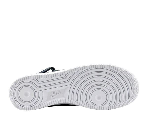 Nike Air Force 1 Mid &07 9