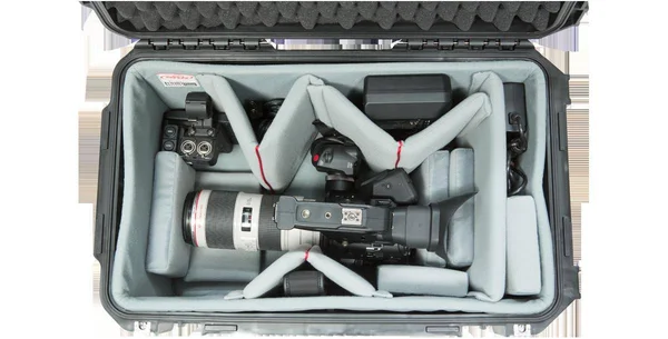 SKB iSeries 2213-12 Case with Think Tank Video Dividers 3i-2213-12DT