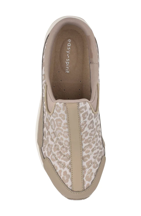 Easy Spirit Travel Time 7.5 Women's Light Taupe