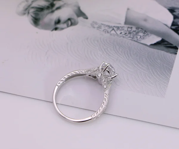 Art Deco Engagement Ring - Vintage Inspire Ring - Antique Style - Round Cut Solitaire Ring - 1 Carat - Sterling Silver (Size 3.5