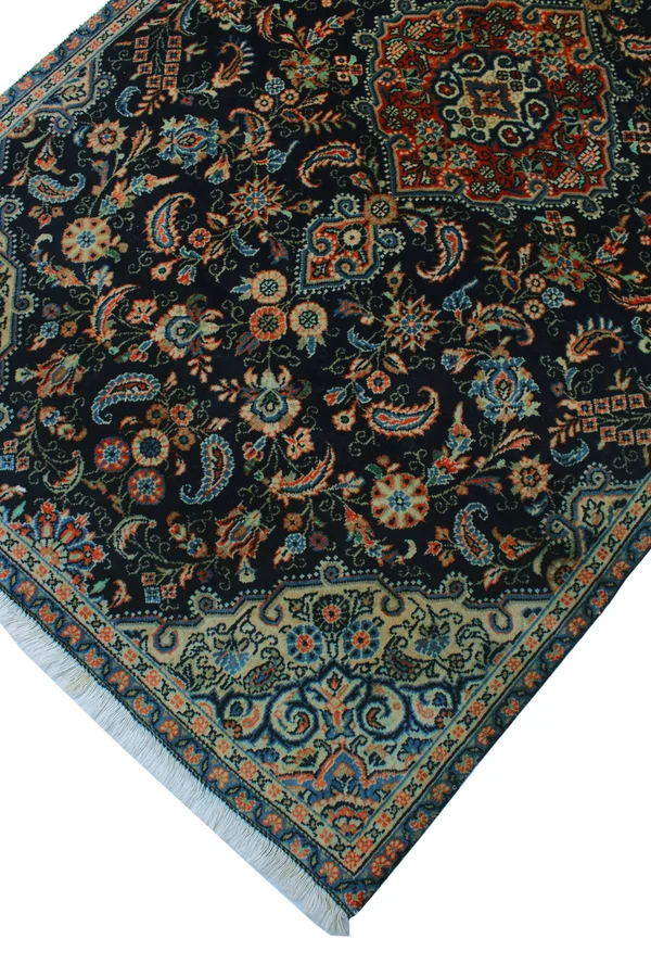 Semi Antique Scot Blue/Ivory Rug, 3&3x22 x 5&4x22