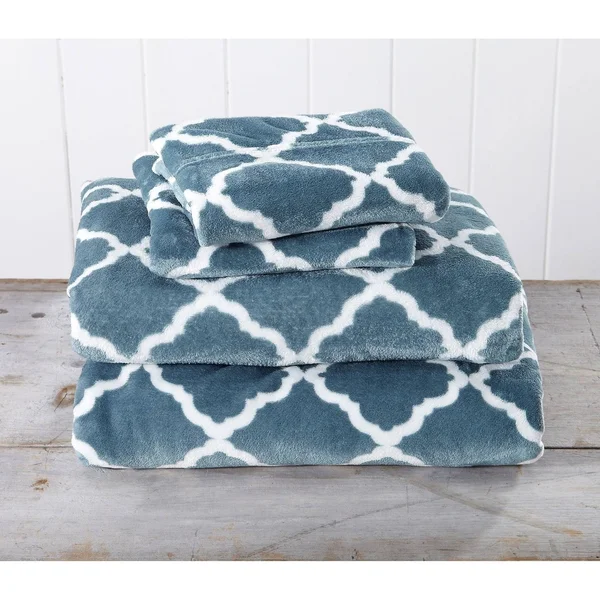 Great Bay Home Extra Soft Cozy Velvet Plush Printed Bed Sheet Set - Twin - Large Snowflake