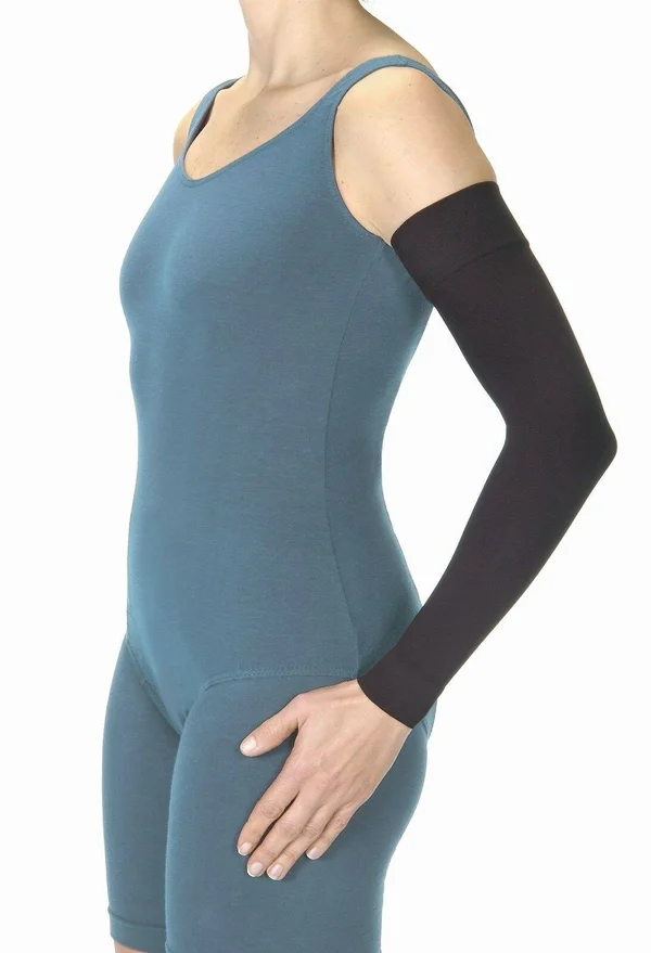 Jobst Bella Lite 20-30 mmHg Armsleeve Medium - Long, Black