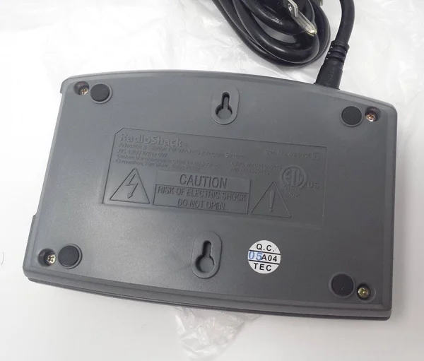 RadioShack FM Wireless 3 Channel Intercom System, Set of 3, 43-3105
