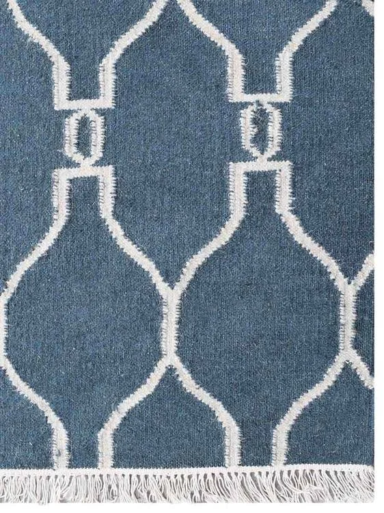 Rugsotic Carpets Hand Woven Flat Weave Kilim Wool 4&x6& Area Rug Contemporary Blue White D00129