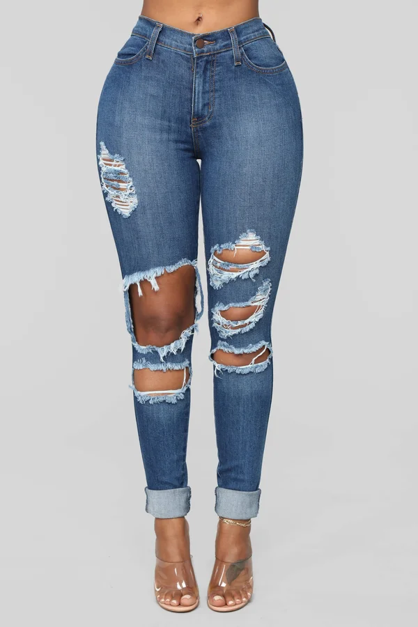 Womens Beach Bum Jeans in Medium Blue Wash Size 5 by Fashion Nova