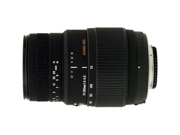 Sigma 70-300mm f/4-5.6 DG Macro Telephoto Zoom Lens for Canon