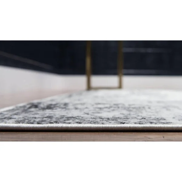Unique Loom Sofia Casino Gray 3& 3 x 19& 8 Runner Rug - Grey