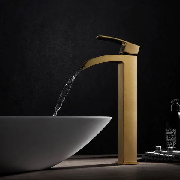 Vinnova Belair Single Lever Vessel Bathroom Faucet