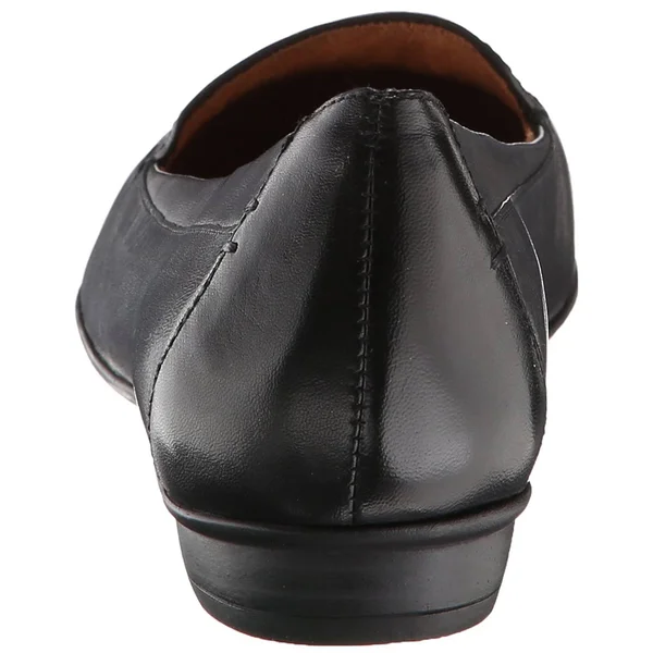 Naturalizer Women's Saban, Black Leather Size: 7 M