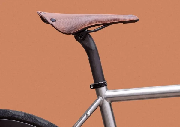 Brooks Cambium C17 Saddle Orange