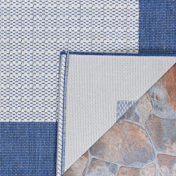 Couristan Recife Checkered Field Indoor/Outdoor Square Rug - 8&6