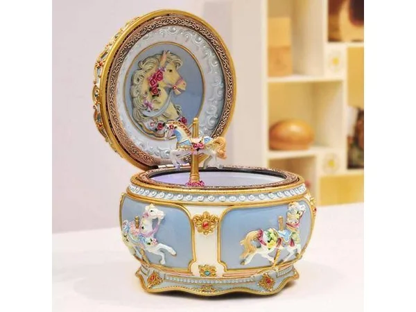 Amperer Classical Carousel Horse Music Box LED Lights Twinkling Resin Carved Collectible Mechanical Musical Box with Sankyo 18-N