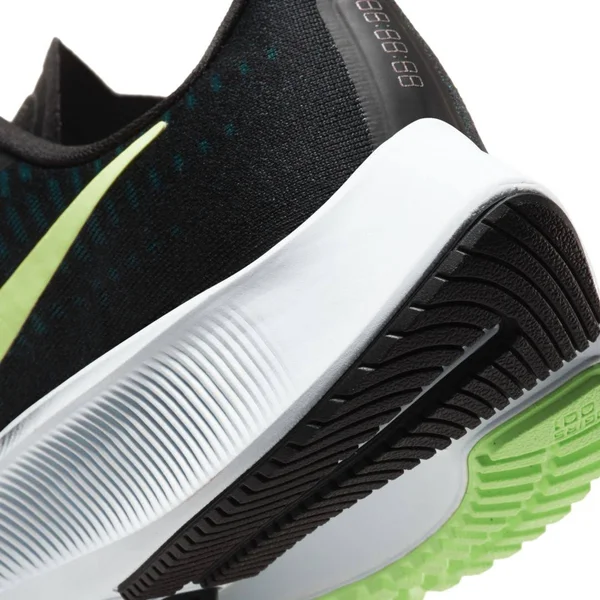 Nike Women's Air Zoom Pegasus 37 Running Shoes, Black