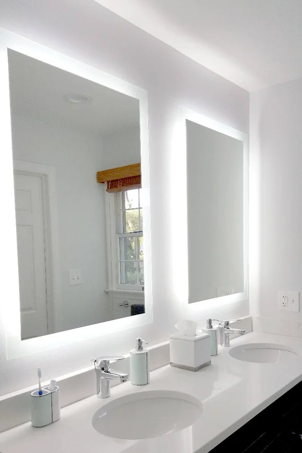 Wall Mounted Lighted Vanity Make Up Mirror LED MAM92436