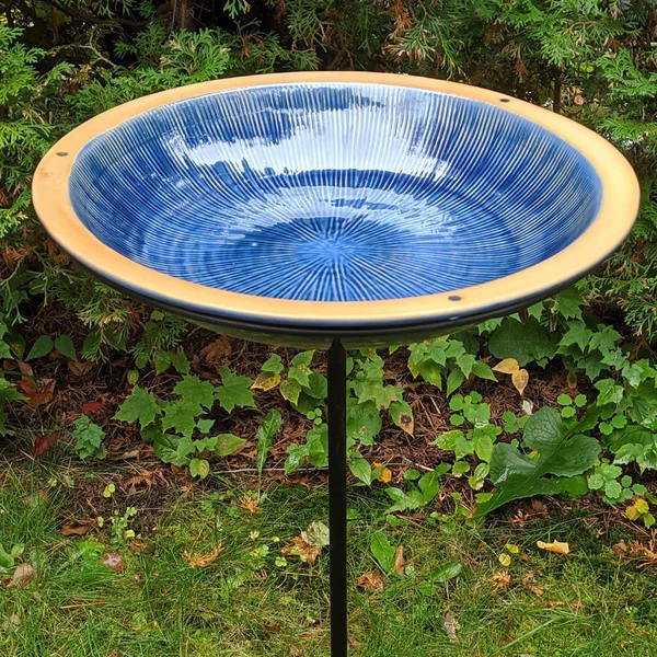 Radial Bird Bath - Post Style Autumn Red