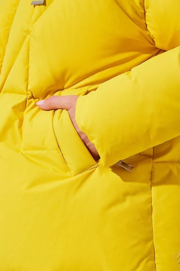 Stratosphere Down Filled Slouchy Puffer Jacket – MPG Sport Primary Yellow - M