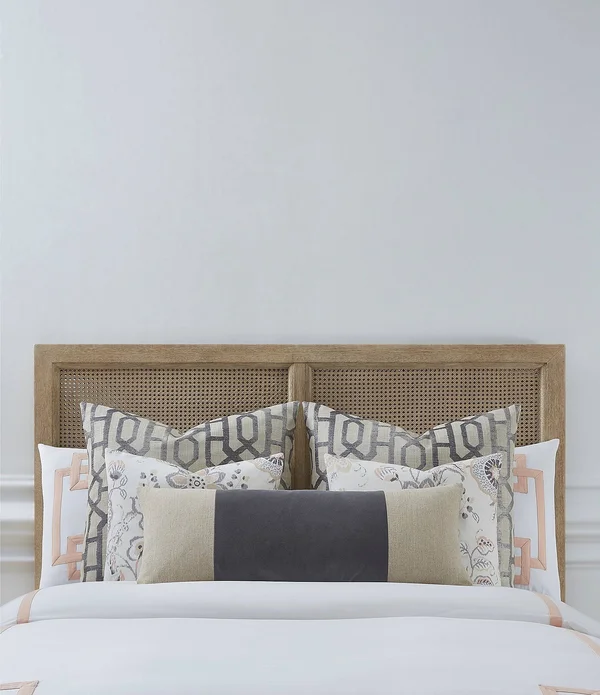 Villa by Noble Excellence Greek Key Duvet Cover - King