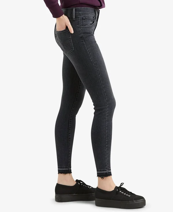 Levi&s Womens 720 High Rise Super Skinny Jeans 31