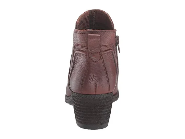 Cobb Hill Anisa V Cut Bootie (Tan) Women's Shoes
