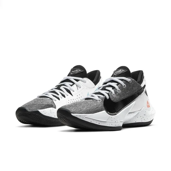 Nike Zoom Freak 2 Basketball Shoes in White/White Size 14.0