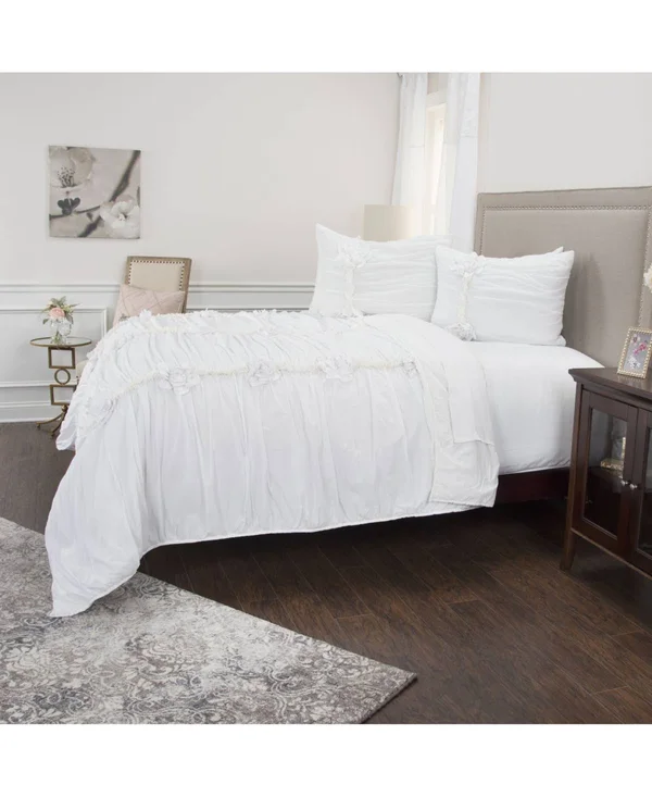 Rizzy Home Aiyana King Quilt in Natural