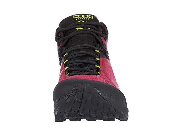 Topo Athletic Trailventure Trail Running Shoe - Women's Raspberry/Black, 7.5